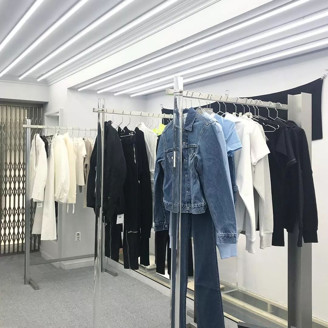 杨幂同款棒球服ins潮牌,杨幂we11卫衣