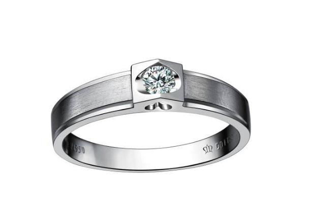 十大钻戒品牌排名,国内十大钻戒定制品牌