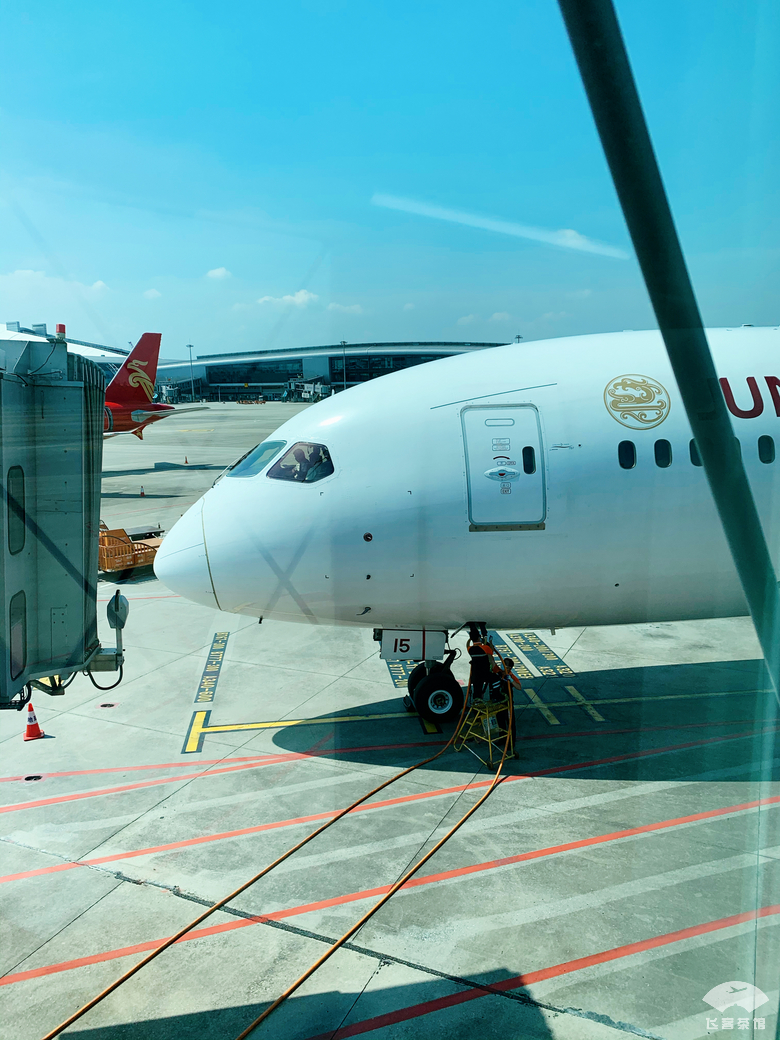 波音787-8宽体机,吉祥航空第一架b787提机全记录