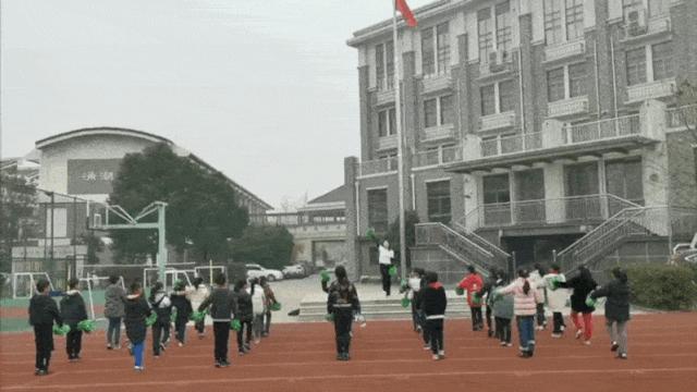 22岁女教师得癌症,女老师体检检查出癌症