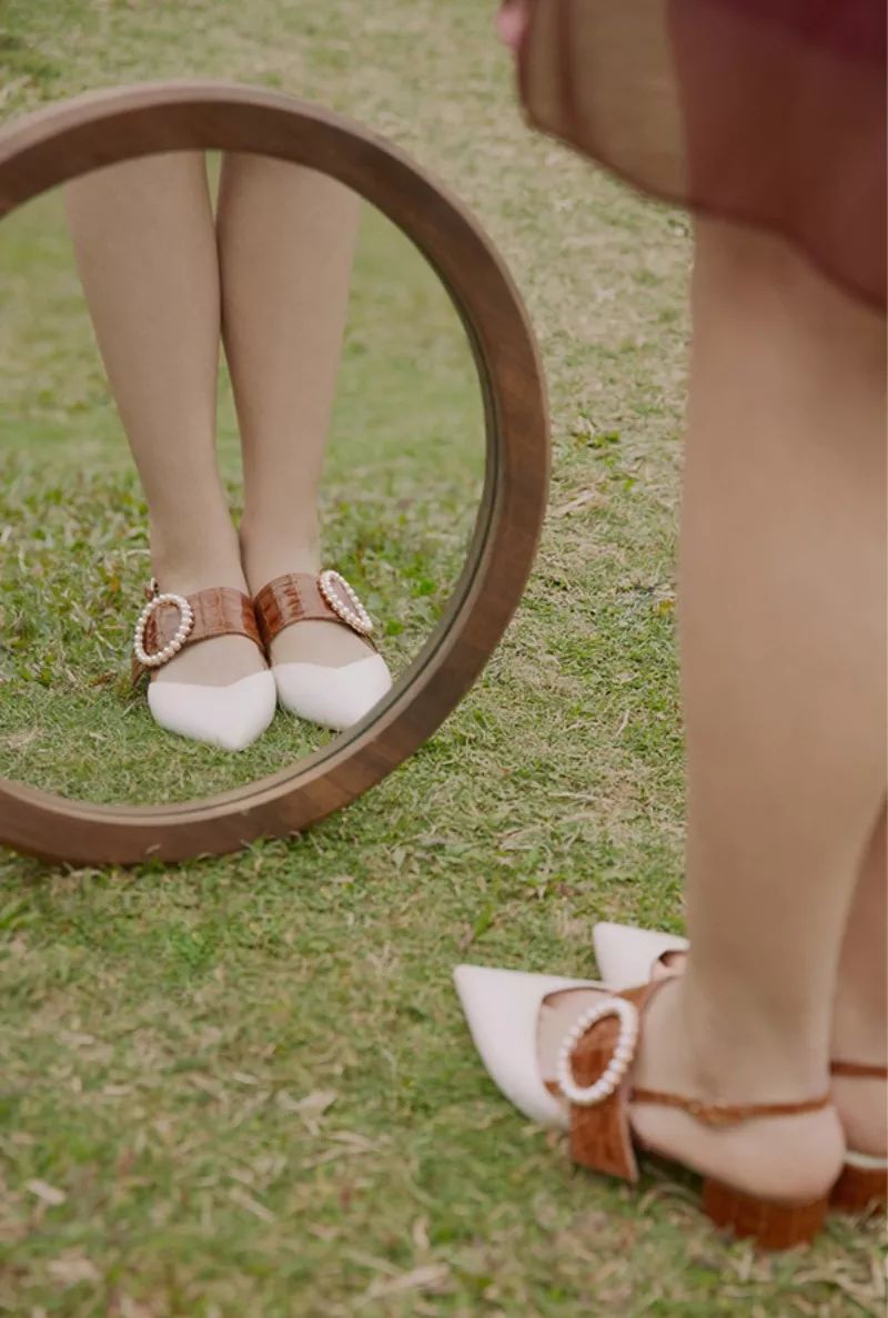 明星小众品牌 (高颜值百搭不贵的潮鞋品牌)