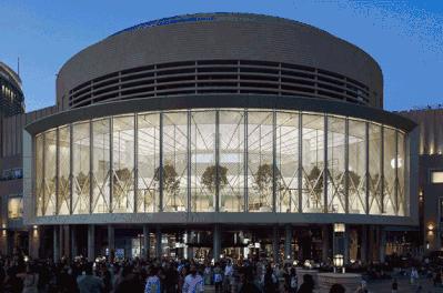 苹果在新加坡做了个球，或成地标级别的网红打卡圣地