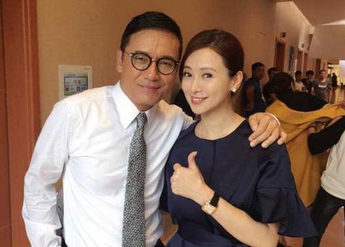 苗侨伟无线五虎互相帮助,五虎苗侨伟三哥