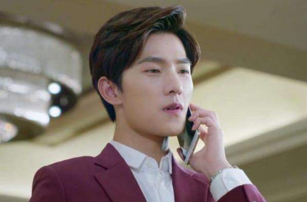 微微一笑很倾城之不一样的爱情,微微一笑很倾城虚拟到现实的爱恋