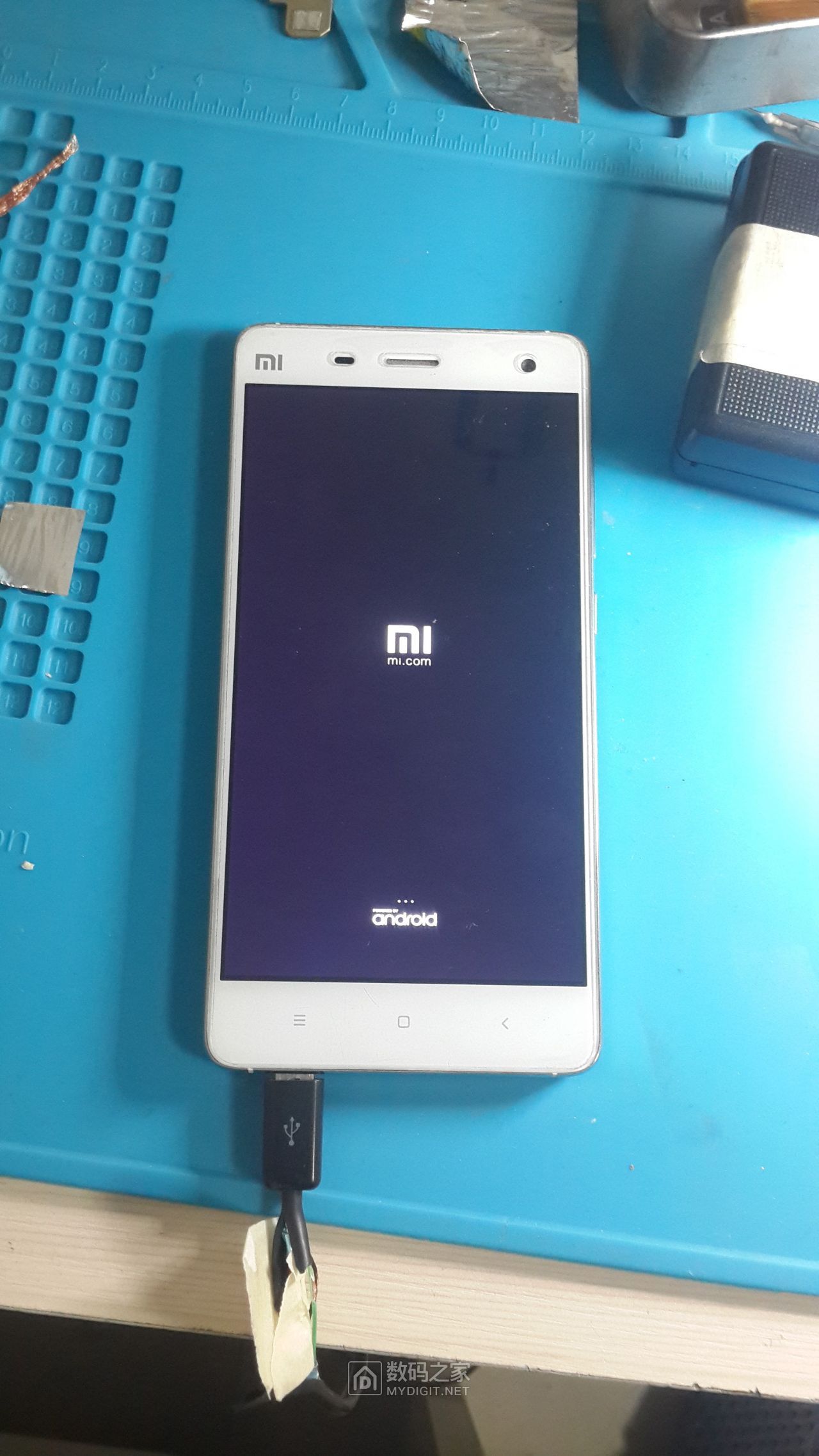 物料成本超过手机本身，小米4手机内存扩容至64G