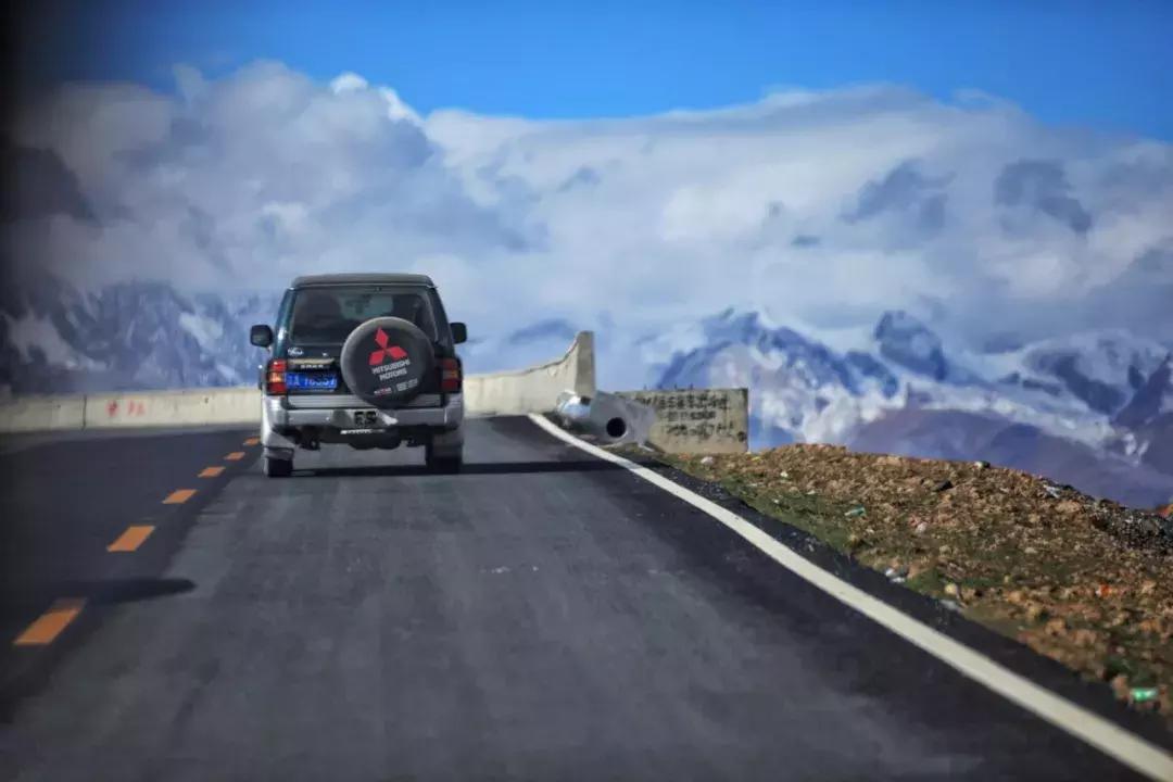 七八月份自驾川藏线路线图,川藏线七八月雨季包括哪些地方