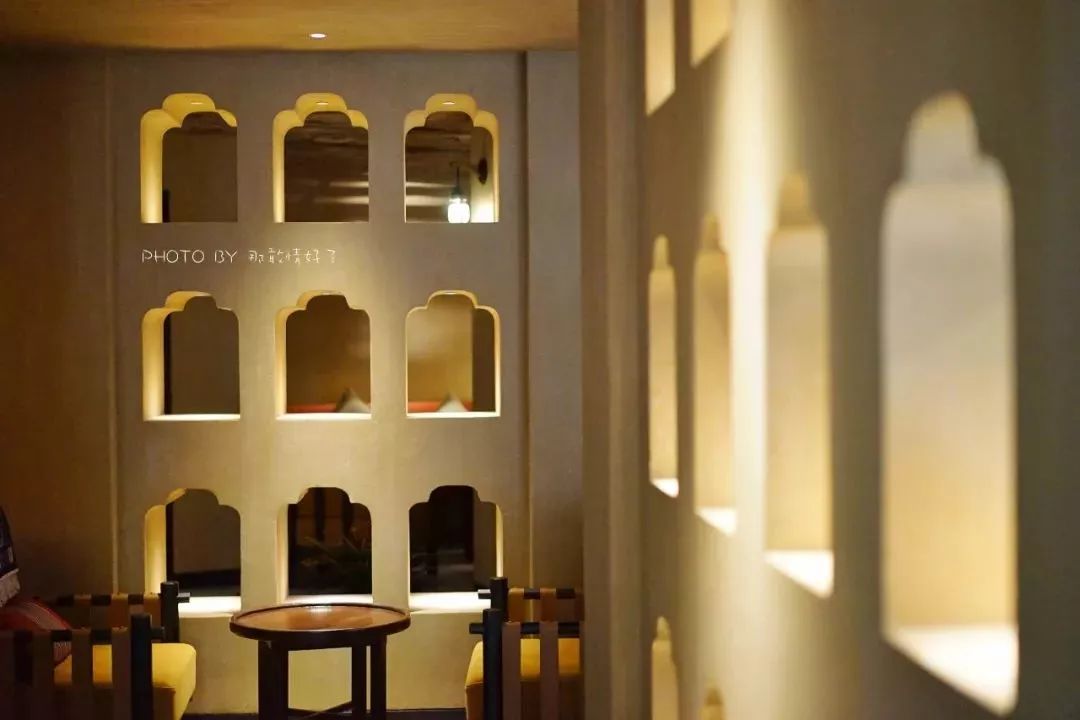 把古北水镇当景点就大错而特错了，你成功地浪费了所有时间和金钱