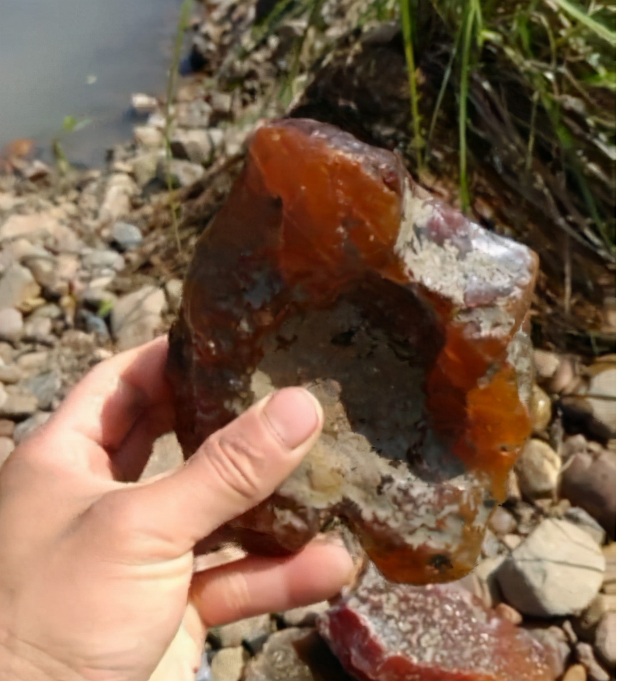 磁铁寻宝吸到兰博基尼,磁铁寻宝黑晶石