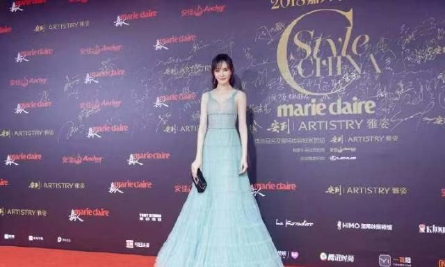 唐嫣近一年背过的包包,唐嫣有多少包包