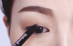 化眼妆初学者淡妆单眼皮,单眼皮小眼化大眼妆教程