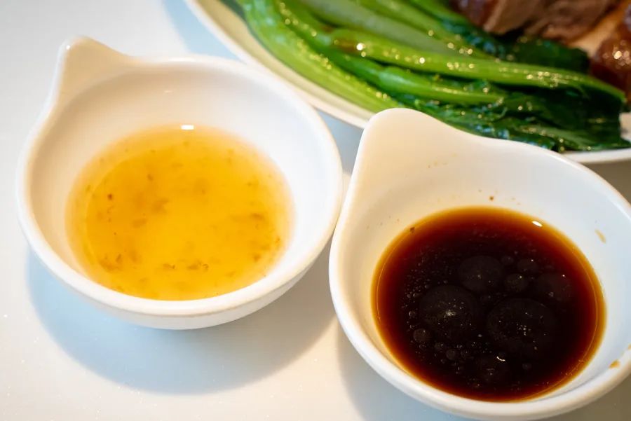 魔都粉鸭哪家好吃,烧鸭油鸡饭哪个好吃