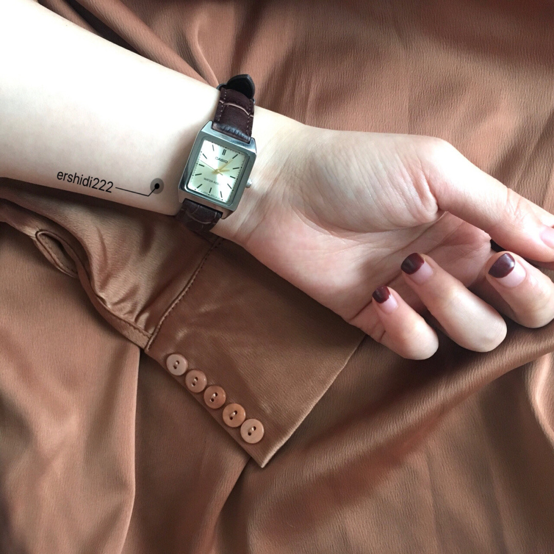 预算一万买哪些奢侈品,阿玛尼女表性价比高排行