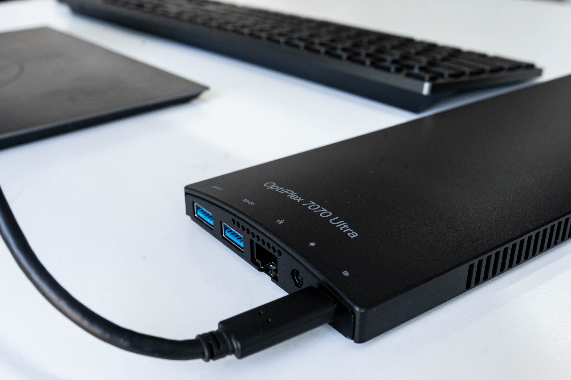 戴尔微型主机内部图解,戴尔显示器和主机