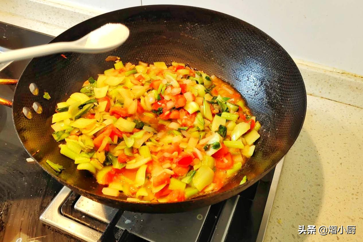 教你做好吃的炒面，方法简单，只要把握这一步，面Q弹味道鲜美