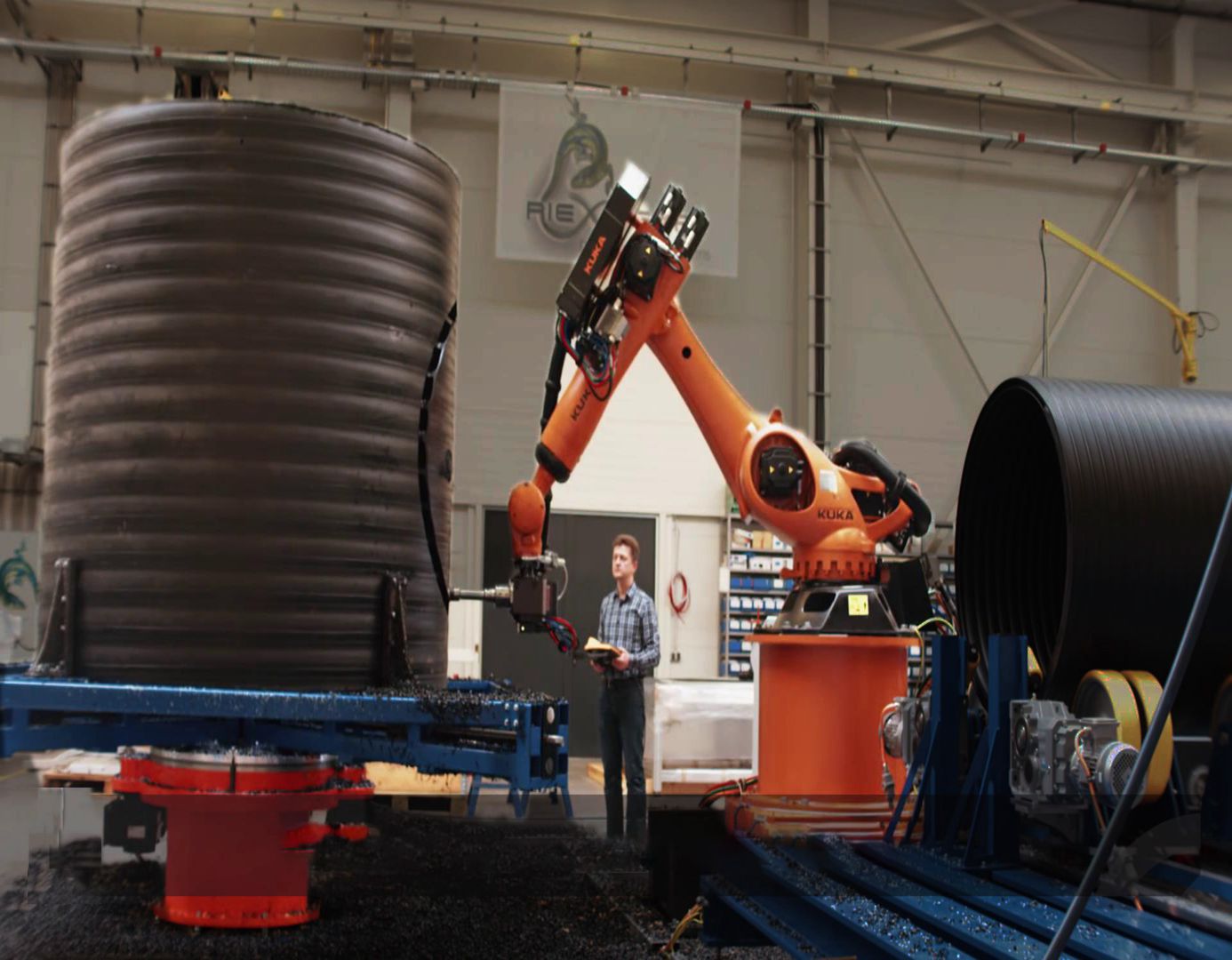 库卡是工业机器人吗,库卡机器人有多牛