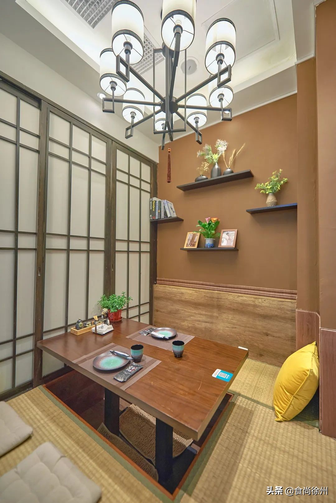 徐州张柏芝一秒到日本？其实正在吃日料，和服免费穿，过足cos瘾