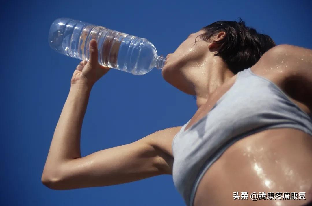 小腿疼痛的原因和治疗原则图片,脚小腿肌肉疼痛是什么原因