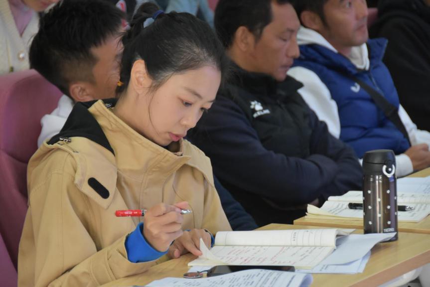 成都天府新区小学校内兴趣课,四川天府新区第六小学