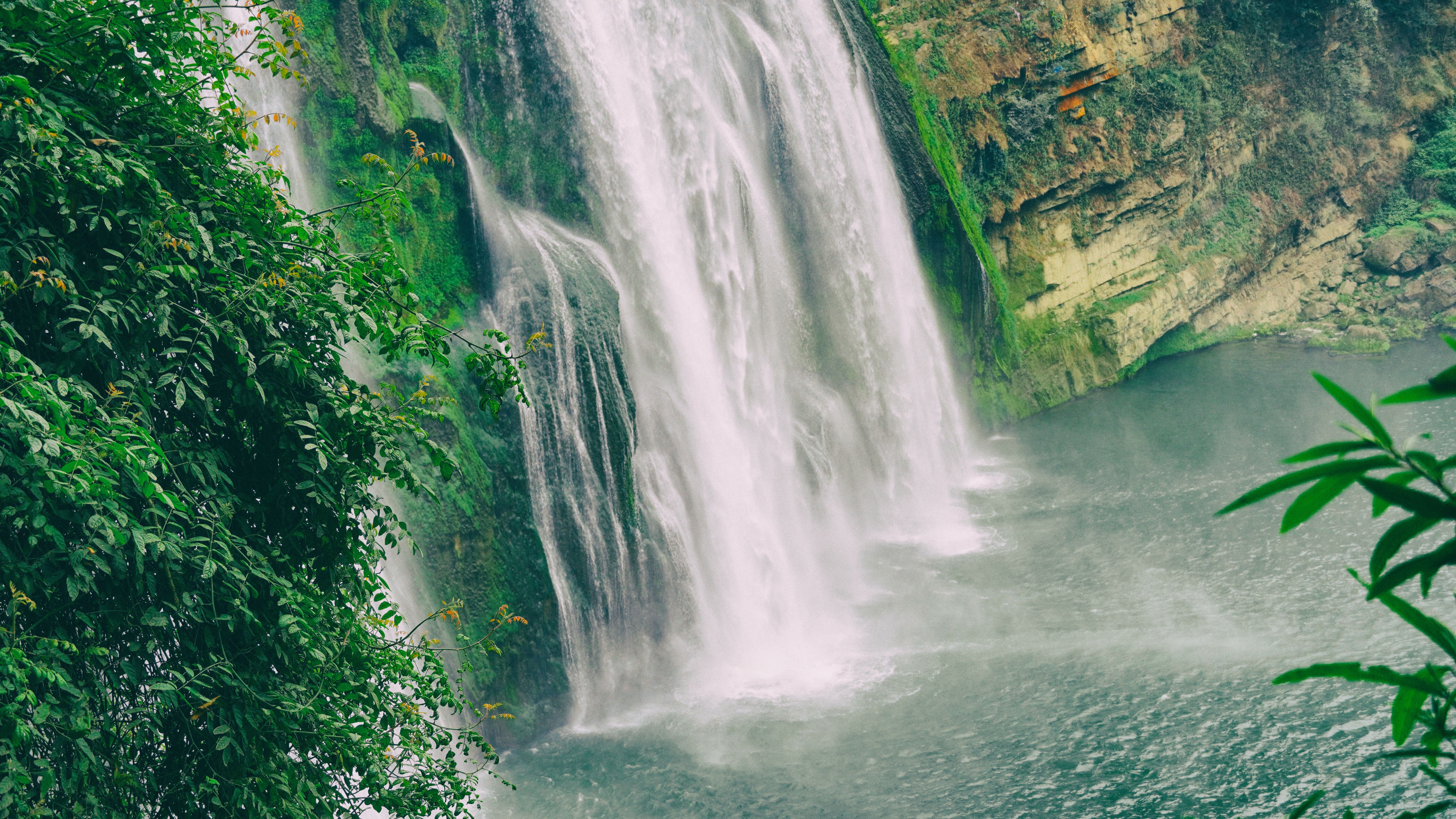 总要和心爱的人去一次黄果树瀑布,一个人去黄果树瀑布旅游