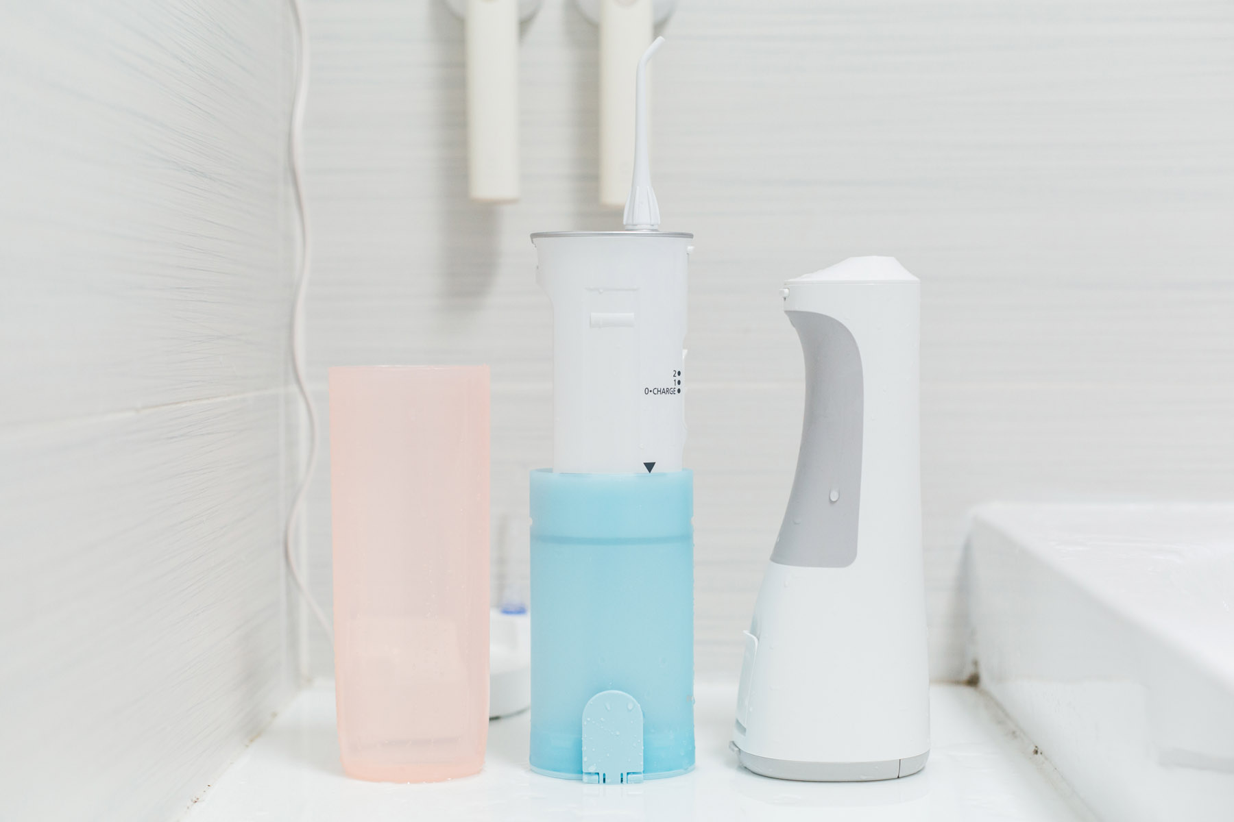 冲牙器台式和便携式哪种好,便携式冲牙器真实评测推荐第一名