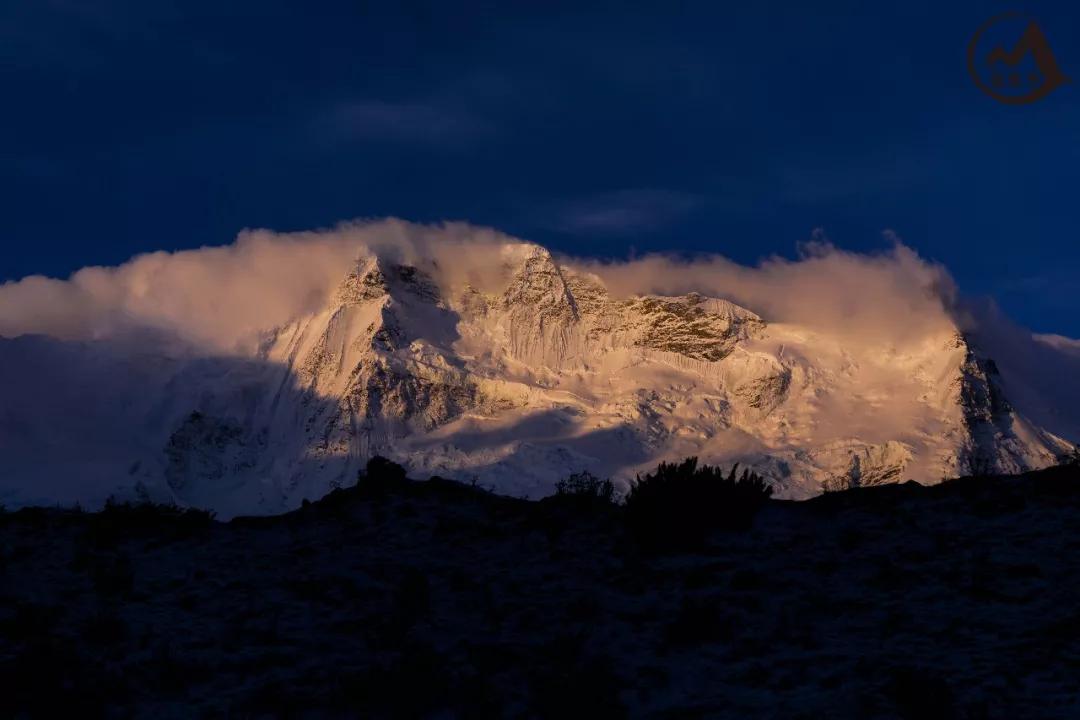 93.840160°E，30.945246°N海拔5686米，萨普转山意外收获未登峰