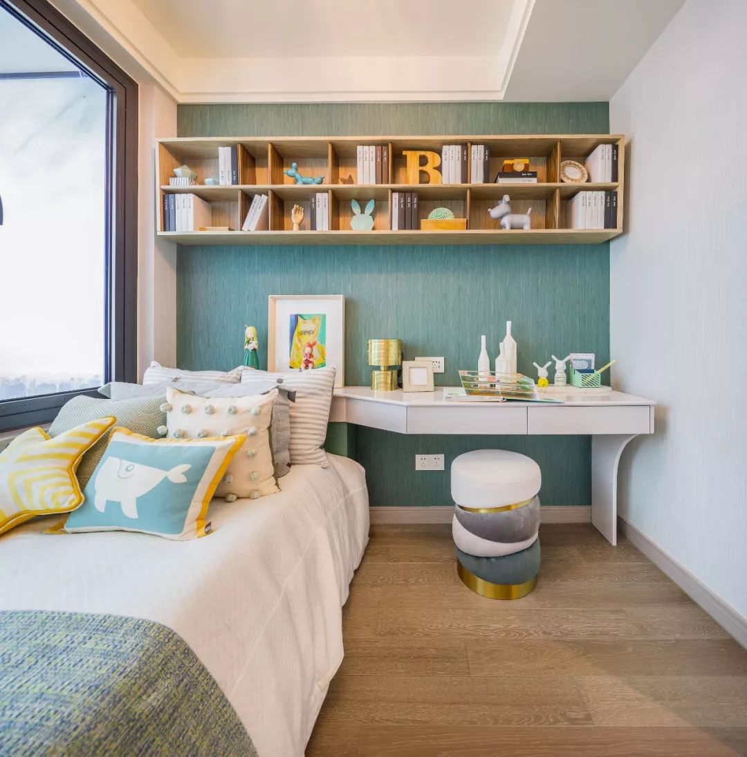 闭眼摇！最低中签率4.9%+地铁+滨江加持的湖景盘，最后一次上车