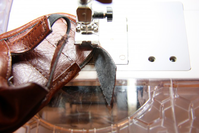 可爱的鞋子是怎么做的呢,制作一双既漂亮又有创意的鞋子