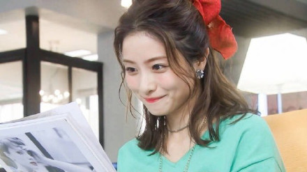 皮肤暗黄泛红毛孔大长痘痘,暗黄泛红长痘混油皮