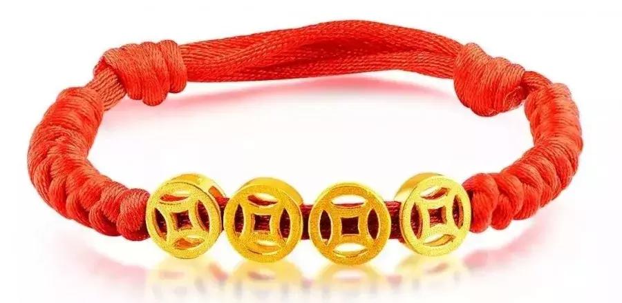 本命年红绳可以左右手都戴吗,本命年红绳戴哪只手女生