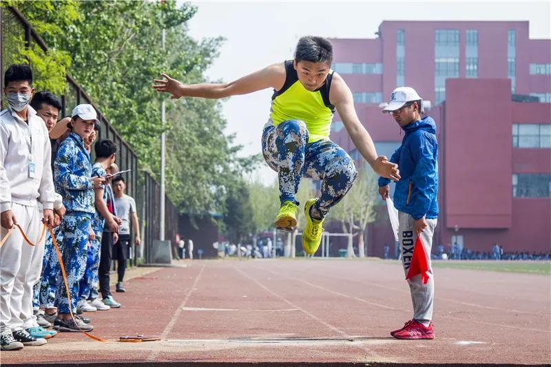 廊坊翔宇航空学院,航空学校生活
