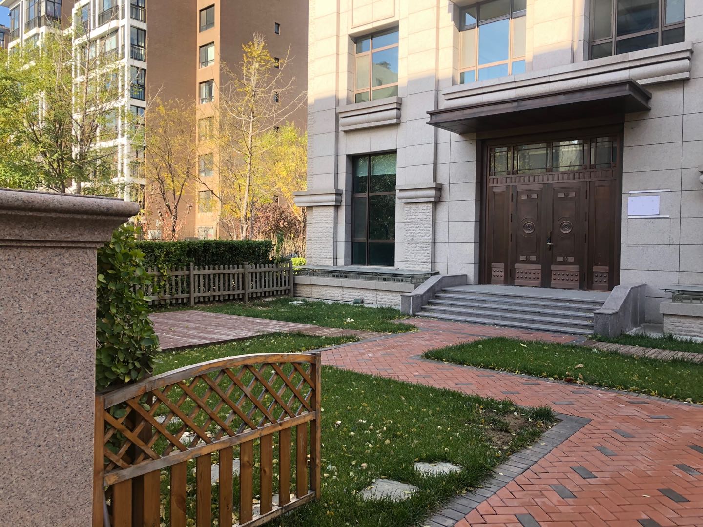 产业园独栋企业总部,中小企业创业基地名字