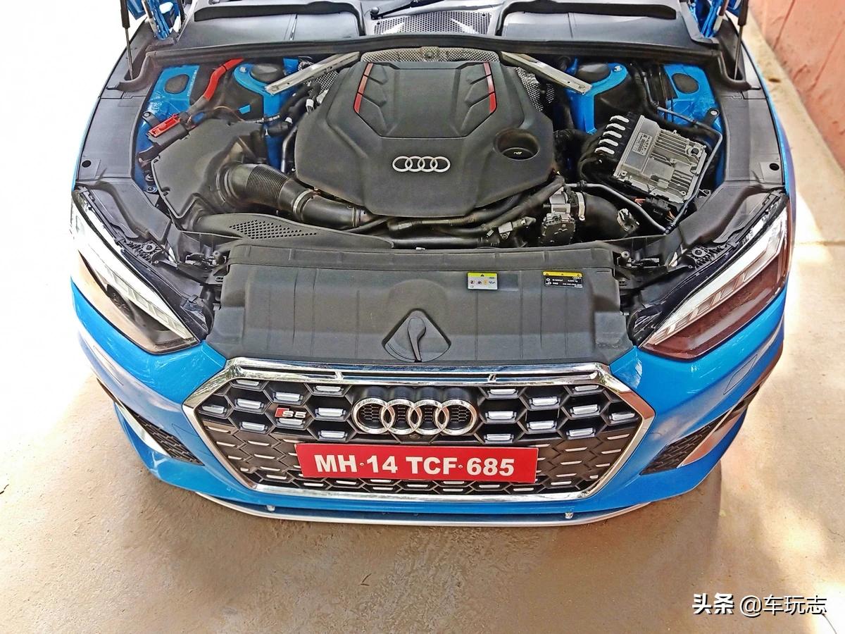 奥迪s5sportback黑武士,2021款全新奥迪s5敞篷版