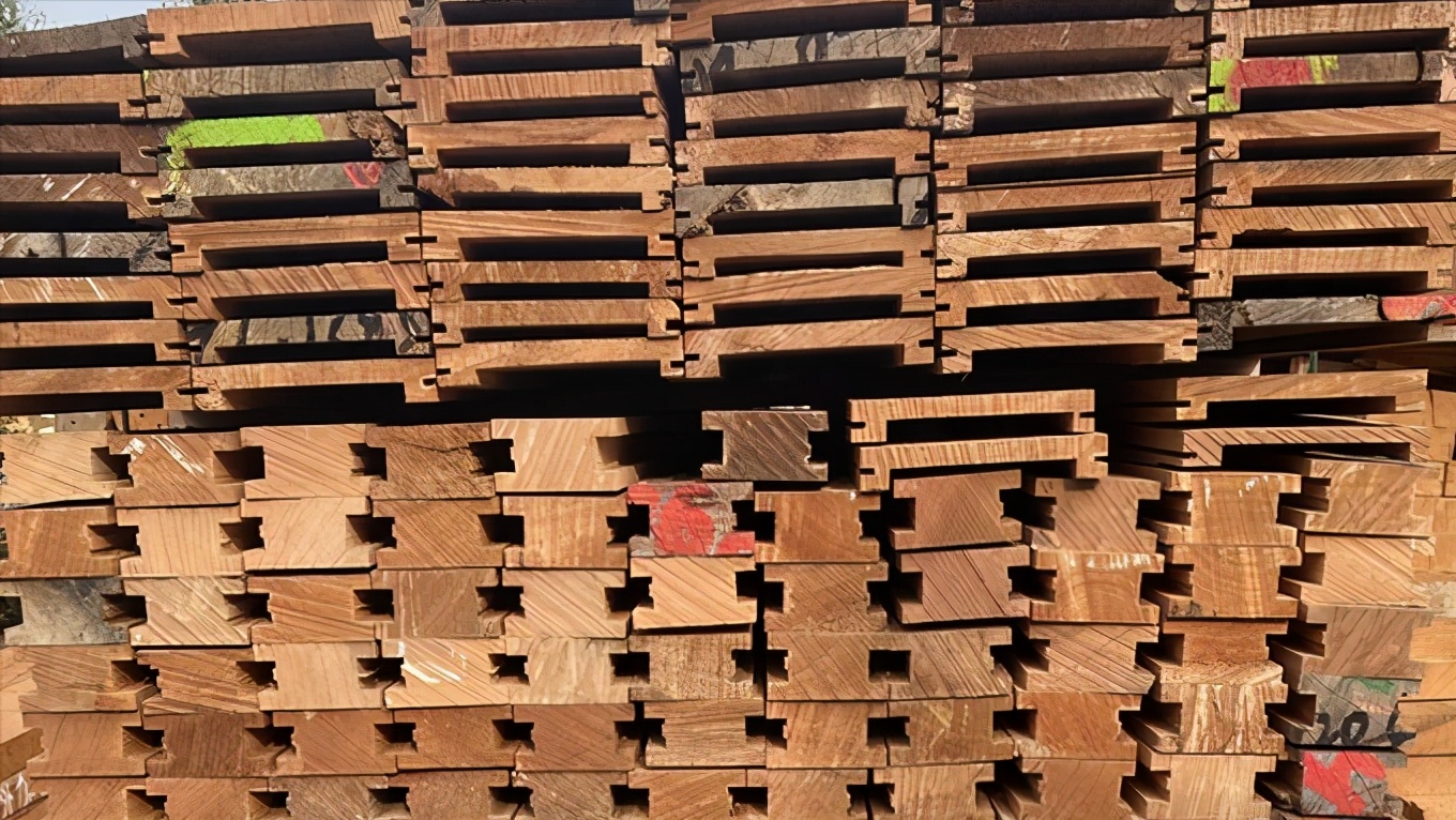 菠萝格是什么木材是红木吗,菠萝格是什么木