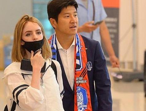 朴建厚朴娜恩三姐弟ins,朴娜恩朴建厚是亲姐弟吗