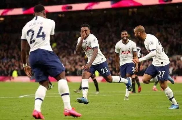 穆里尼奥防守反击教程,防守反击穆里尼奥打法教学