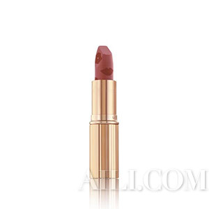 让HR眼前一亮的面试妆比精修证件照还美?