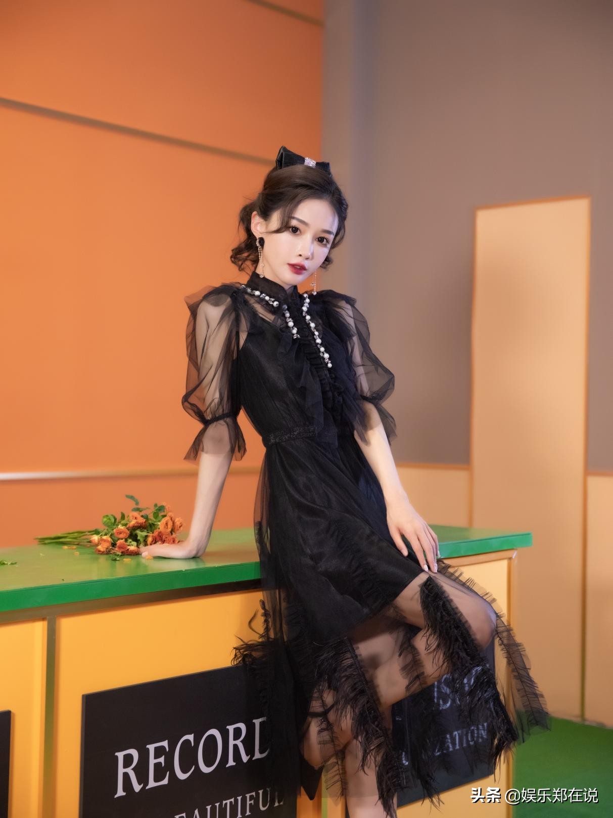 她是天猫服饰一姐，单场直播带货超2000万，粉丝叫她换装狂人