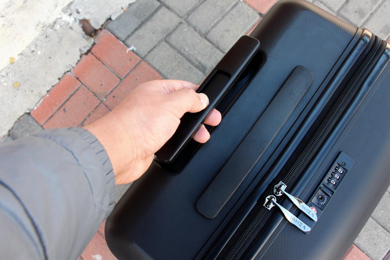 swiza行李箱怎么样,swiza行李箱测评