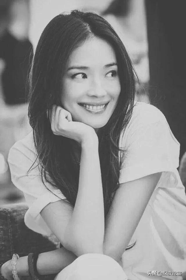 大小脸遮一半脸的发型,剪显得脸大一点饱满一点的发型