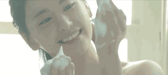 用手工皂洗脸的好处及危害,长期用手工皂的感受