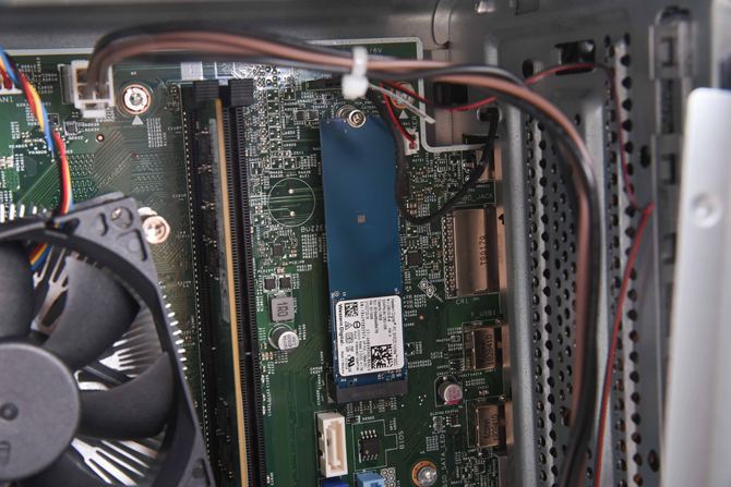 惠普战99笔记本测评,惠普战99amd版和intel版区别