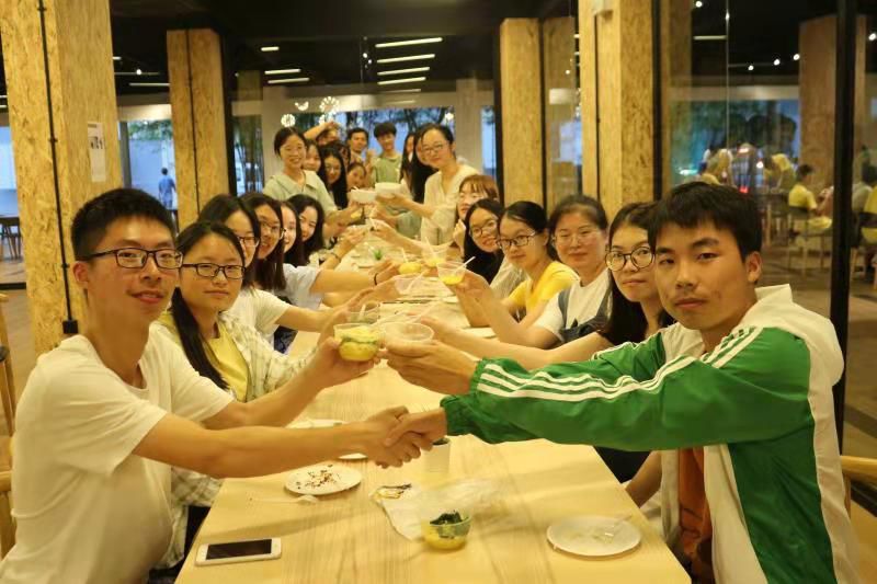 跟“长江学者”学金融、品丰盛学术大餐，看浙师学子如何逐梦新港