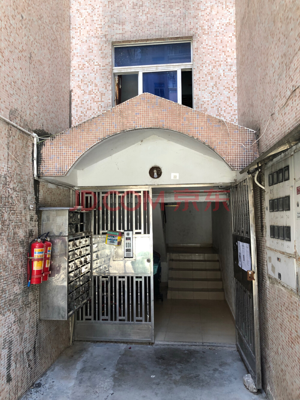 深圳龙华法拍,深圳法拍房滢水山庄