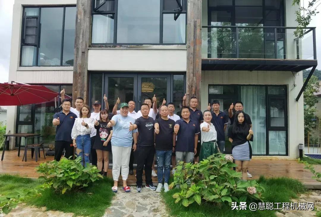 浙江英轩经销商吴燕娜：品质+服务赢信赖，品牌格局赢未来