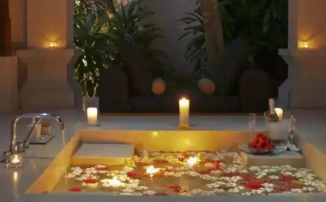 马尔代夫七星选岛全攻略,马尔代夫沙滩别墅出海游泳