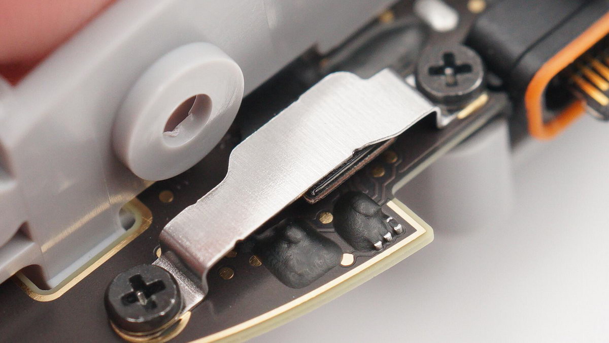 airpodspro和beatsstudiobuds到底谁好,beatsstudiobuds对比airpods第三代