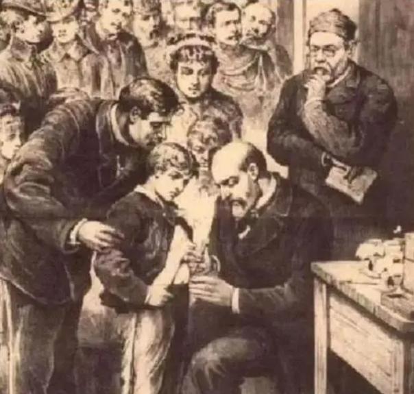 古代硬核的狂犬病治疗方式：烙铁直接烫伤口！这样的方法有用吗？