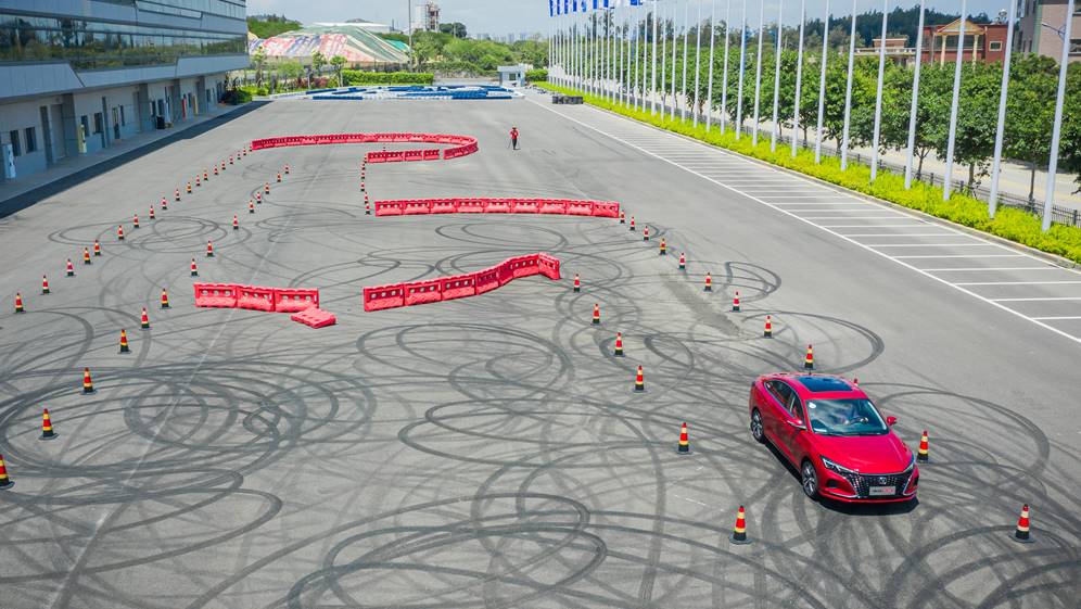 长安逸动plus赛道测试,新款逸动1.5t动力实测