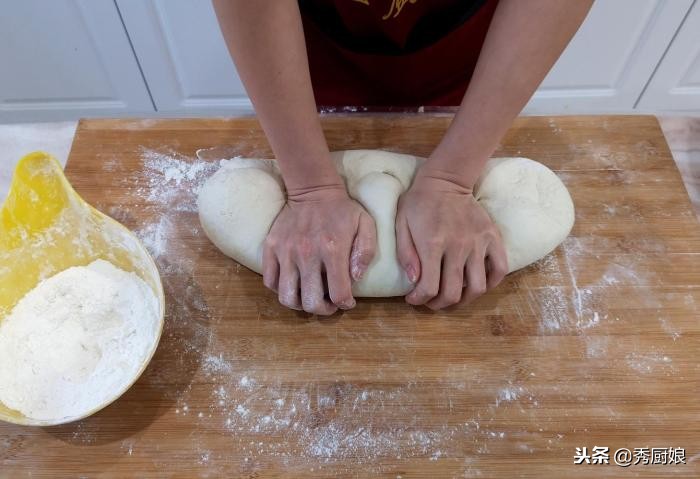 白菜包子好不好吃，怎样调馅是关键，技巧和秘诀详解，太香了