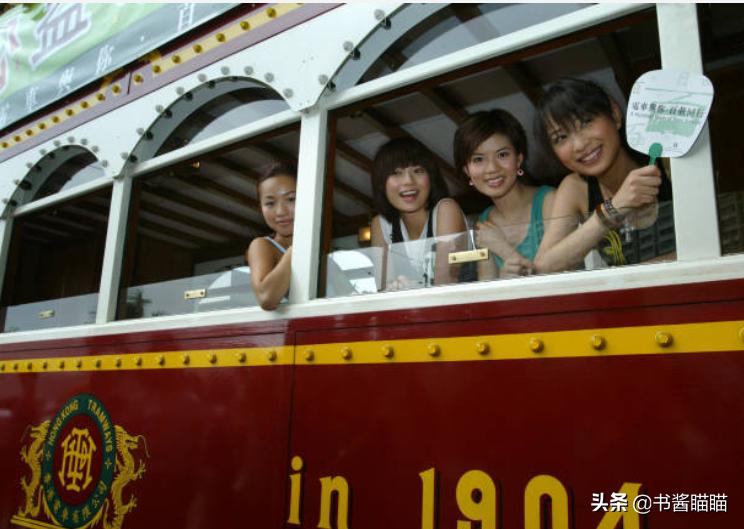 港星郑希怡,本就不富裕的家庭雪上加霜流行语